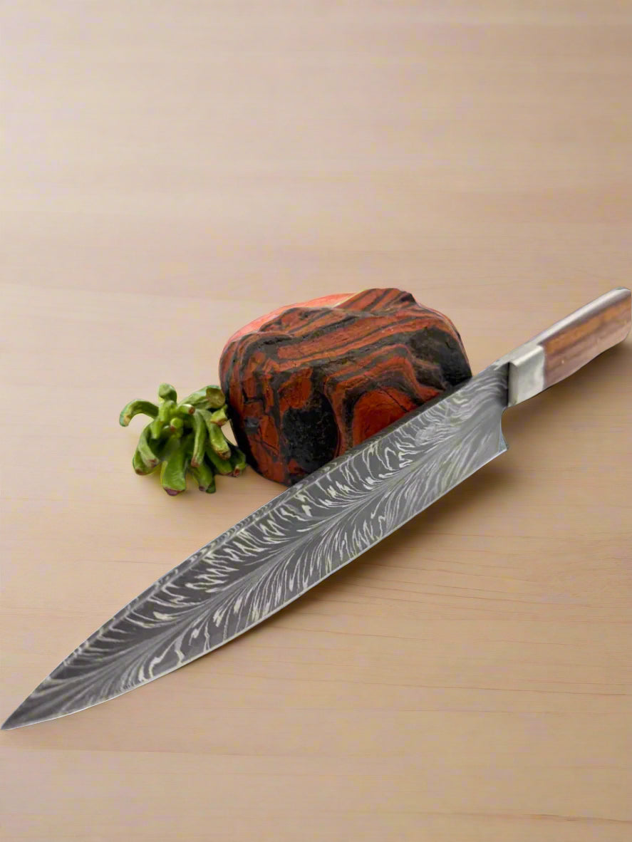THE "FEATHER CHEF" KNIFE