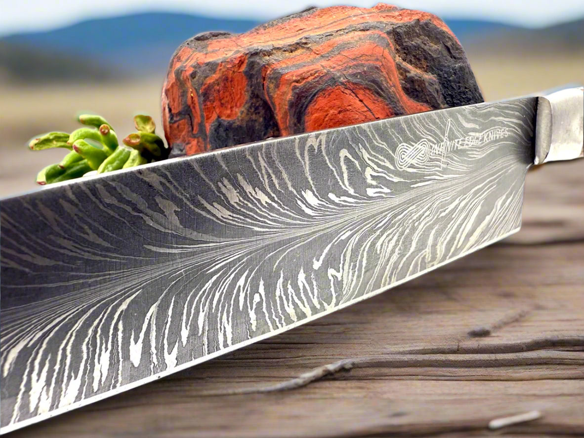 THE "FEATHER CHEF" KNIFE